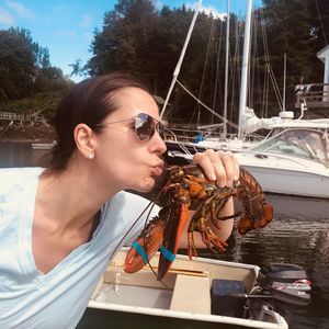 Meet your Posher, Jennifer